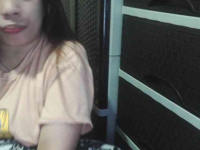 Cassiee webcam