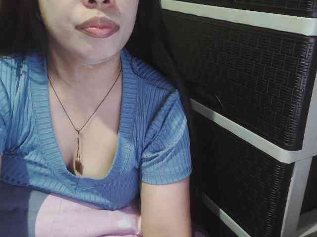 Cassiee webcam