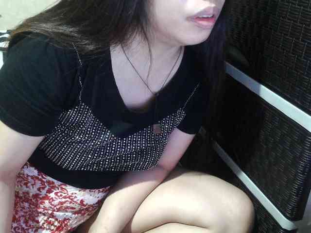 Model: Cassiee