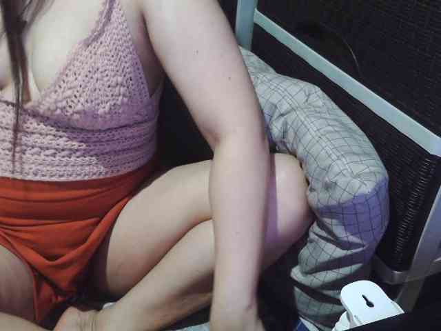 Cassiee webcam