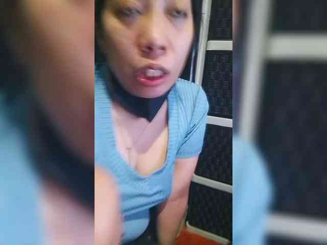 Cassiee webcam