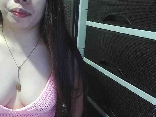Kazzandra webcam