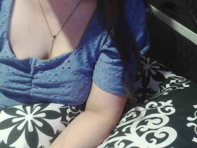 Cassiee webcam
