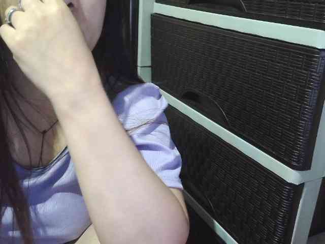 Cassiee webcam