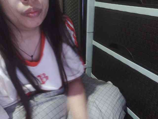 Cassiee webcam