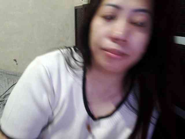 Cassiee webcam