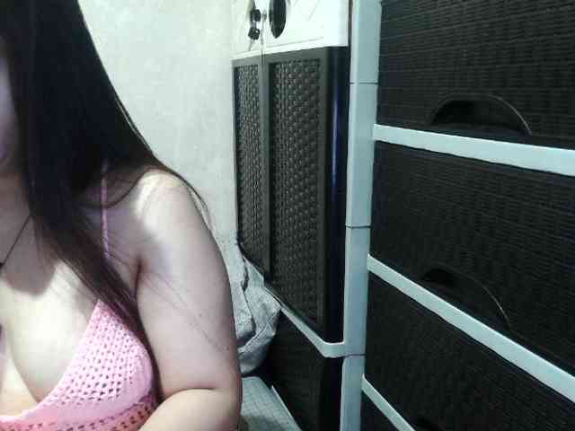 Cassiee webcam