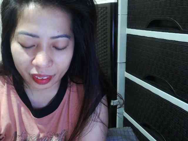 Cassiee webcam