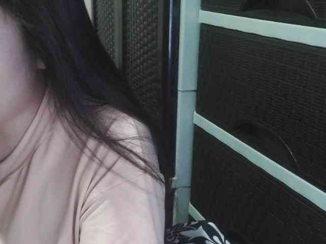 Cassiee webcam