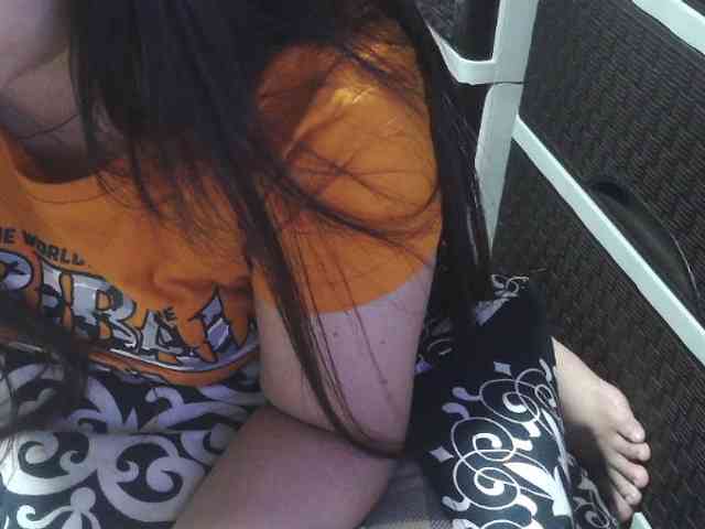Cassiee webcam
