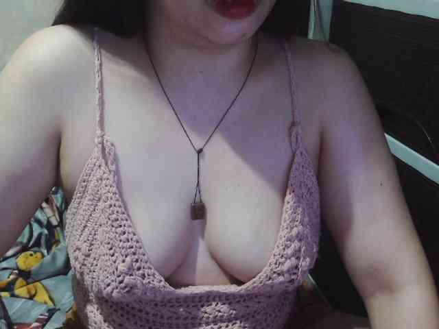 Cassiee webcam