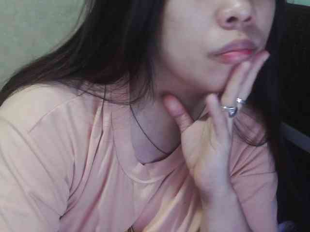 Cassiee webcam