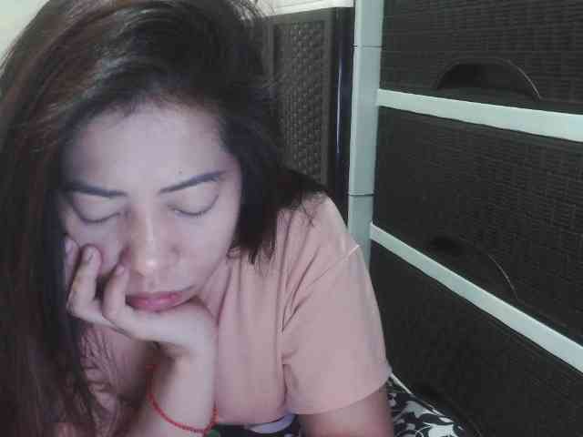 Cassiee webcam