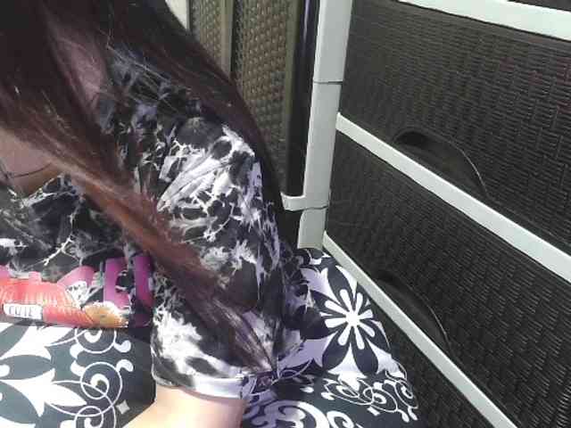 Kazzandra webcam