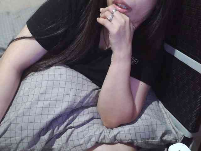 Cassiee webcam