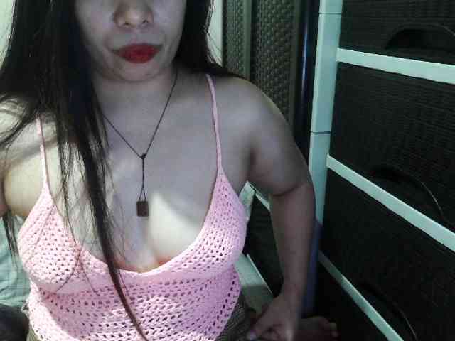Cassiee webcam