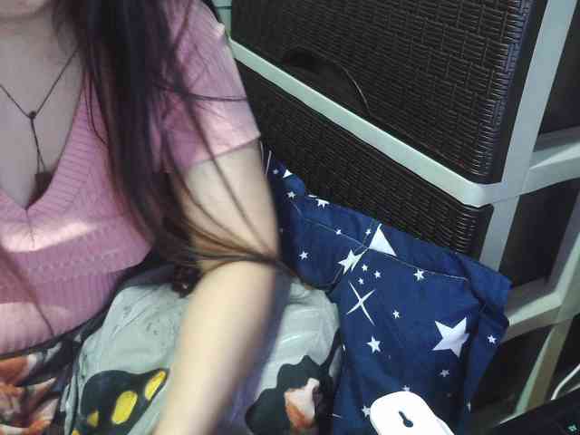 Cassiee webcam