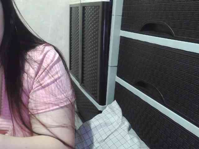 Cassiee webcam