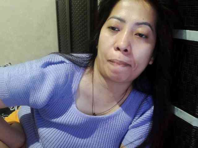 Cassiee webcam