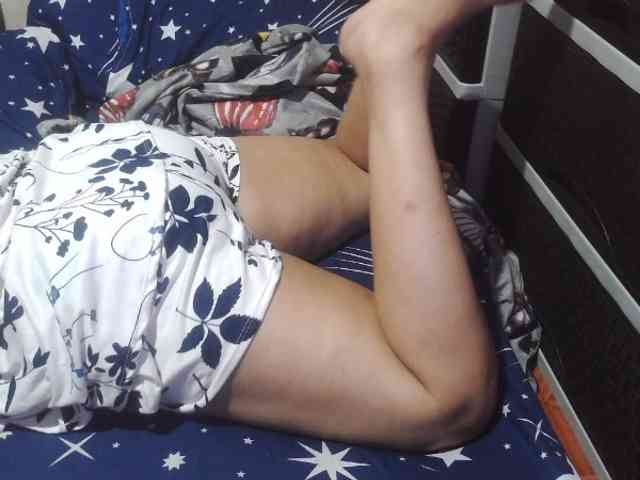 Cassiee webcam