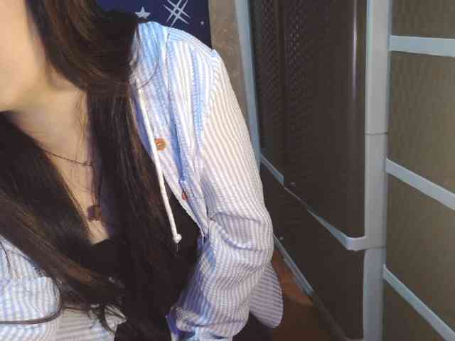 Cassiee webcam