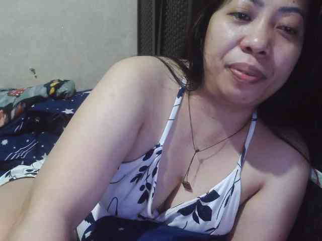 Cassiee webcam