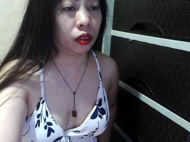 Cassiee webcam