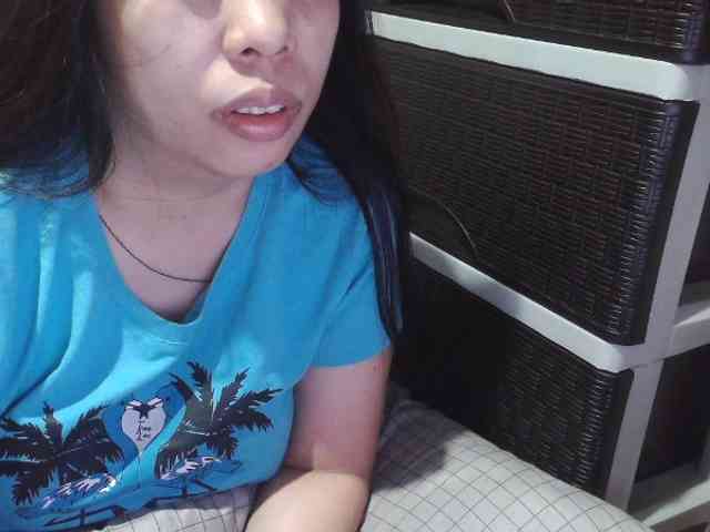 Cassiee webcam