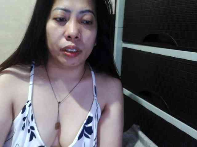 Cassiee webcam