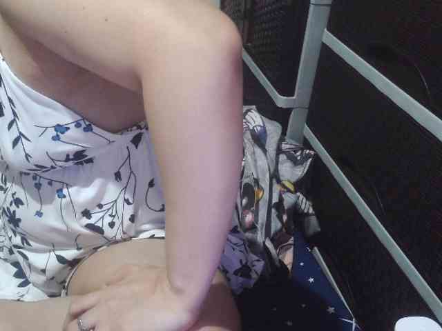 Cassiee webcam