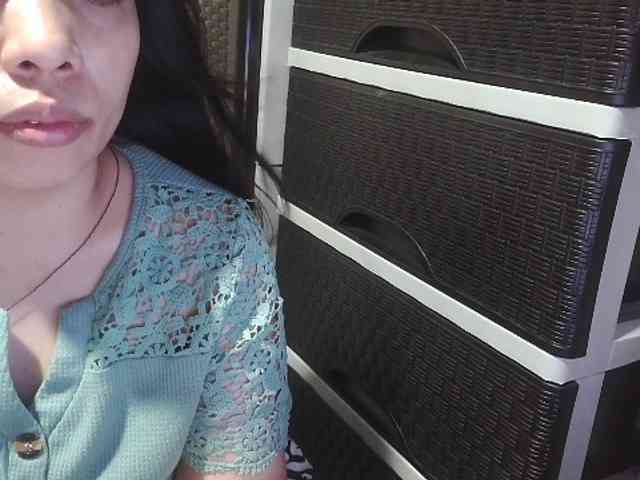 Cassiee webcam