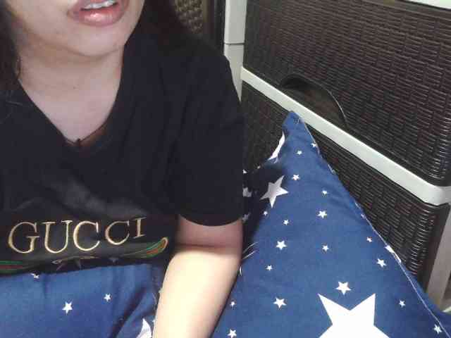 Cassiee webcam