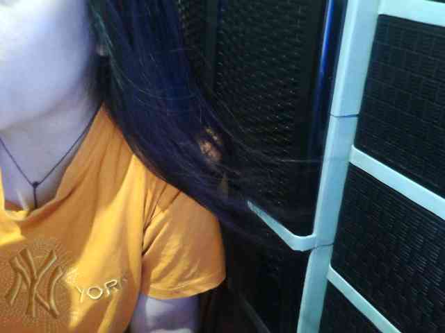 Cassiee webcam