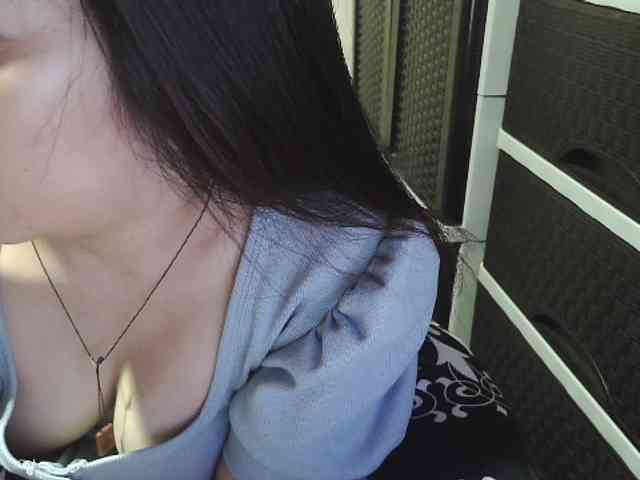 Cassiee webcam