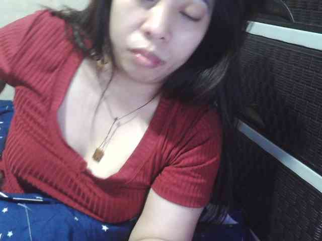 Cassiee webcam