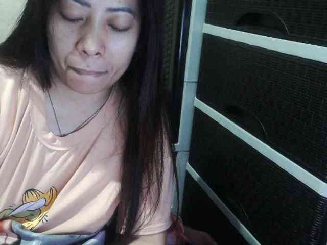 Cassiee webcam
