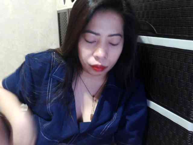 Cassiee webcam