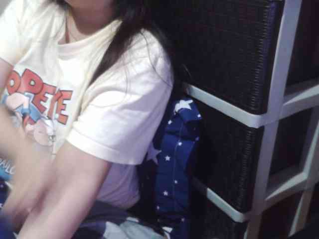 Cassiee webcam