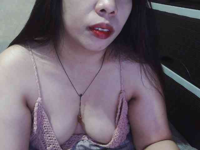 Cassiee webcam