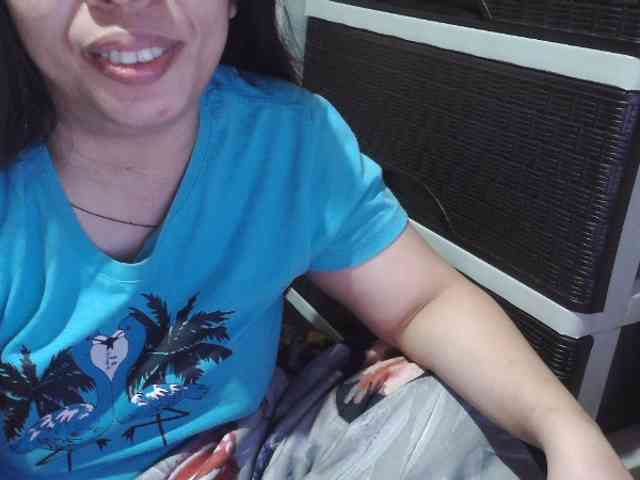Cassiee webcam