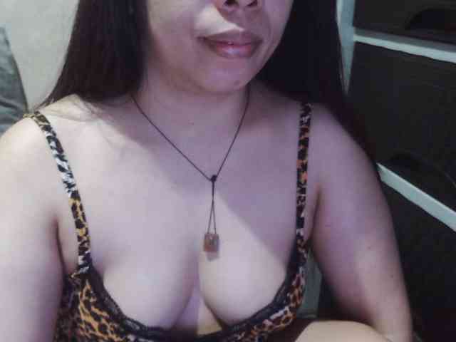 Cassiee webcam