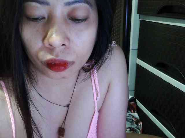 Cassiee webcam