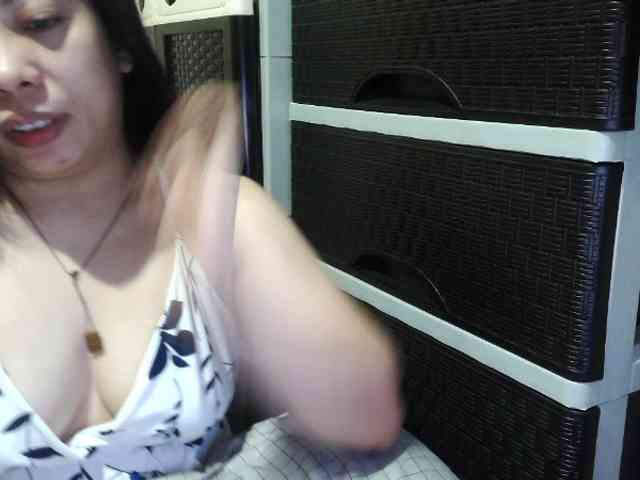 Cassiee webcam