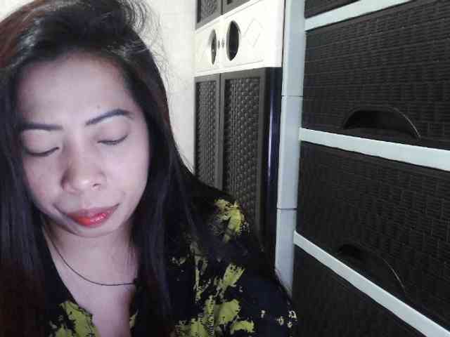 Cassiee webcam