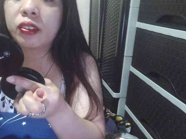 Cassiee webcam