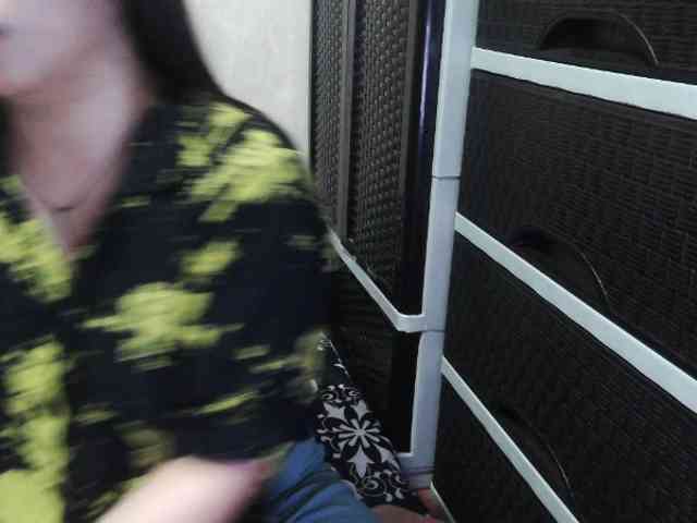 Cassiee webcam