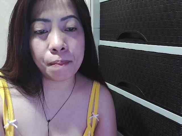 Kazzandra webcam