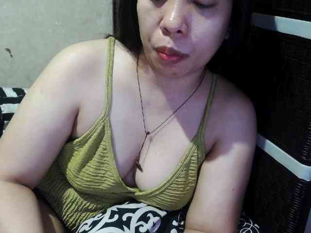 Cassiee webcam