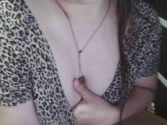 Cassiee webcam