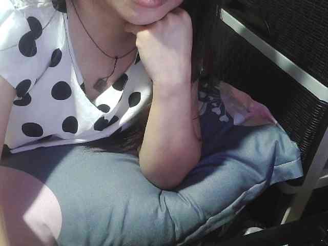 Cassiee webcam